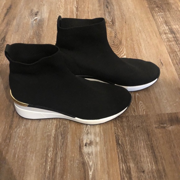 ALDO Sock Fit Black Sneakers - Picture 1 of 4